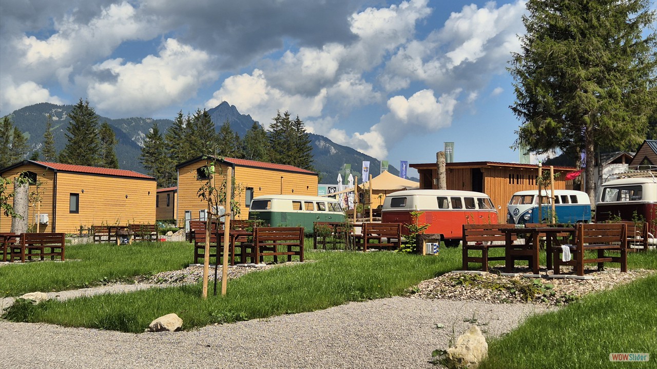 blick-von-alpenchalet-terrasse-auf-bullis [copyright by Adrian Porwol]
